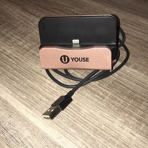 RoseGold iPhone Charging Stand